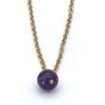 Antiallergisch vergulde stainless steel hanger met Amethist en vergulden stainless steel ketting.